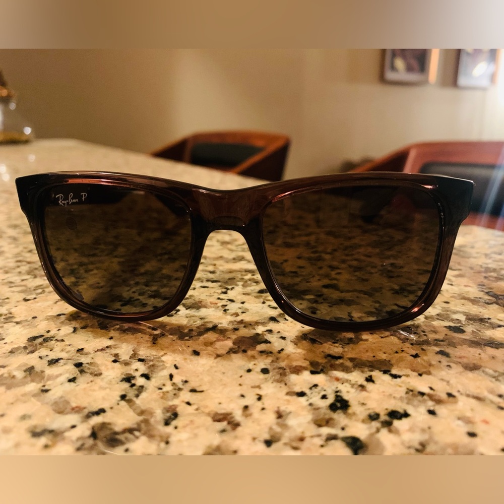 RayBans brown-maroon (Polarized) NWB